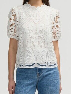 NVLT White Lace Eyelet Short Sleeve Top